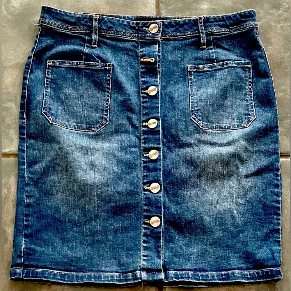 Button down Jean skirt